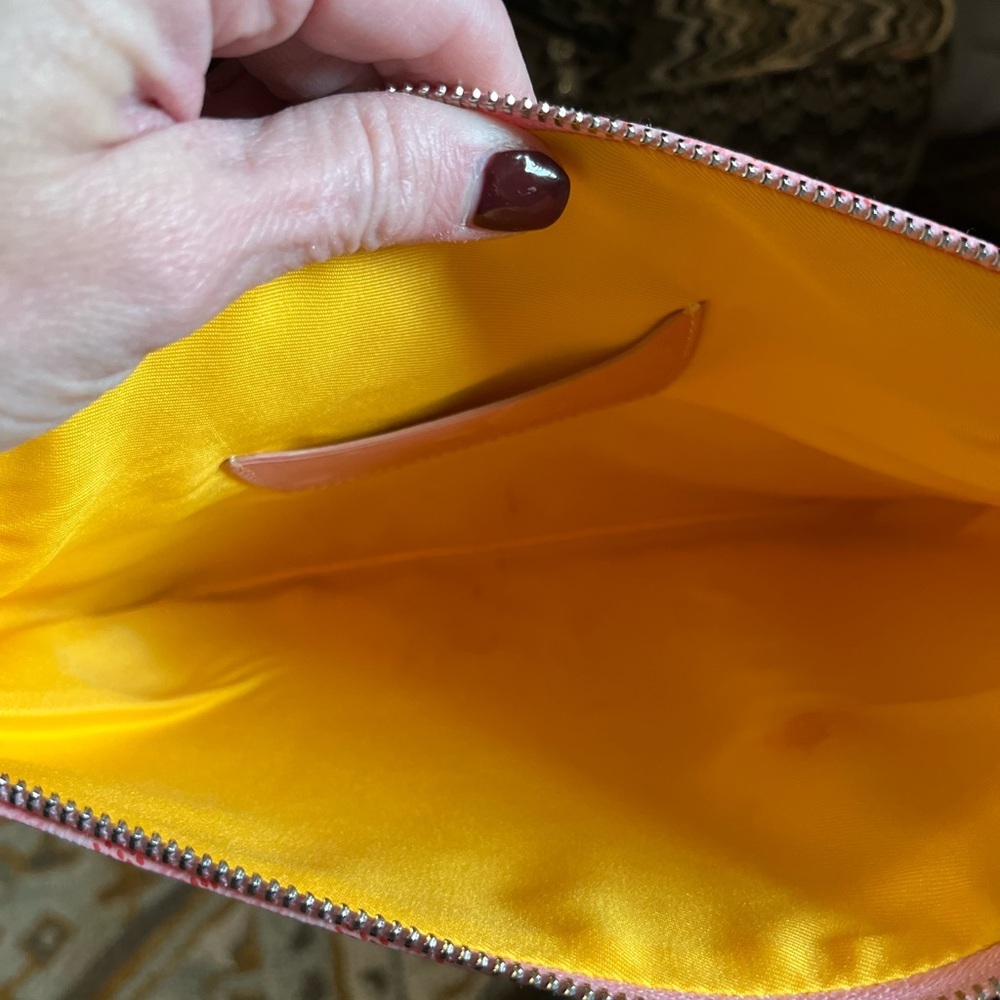 Elegant Pink Clutch with Signature Pattern - Picture 3 of 5